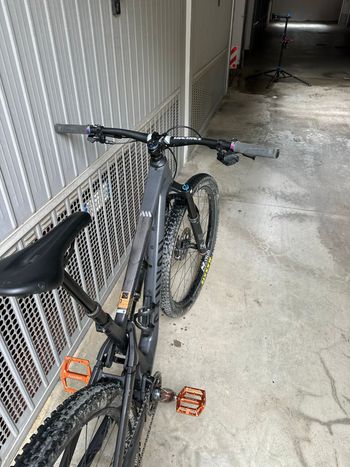Used Canyon Neuron CF 9 AXS 2024 2024 Mountainbike — image 6 of 6