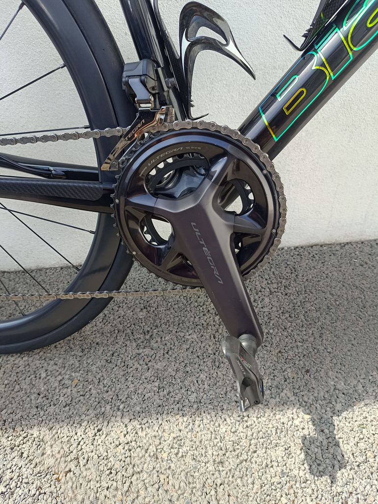 Used Bianchi Specialissima - Ultegra Di2 2022 2022 Road & Gravel, Black — image 4 of 5