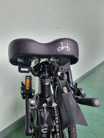 Used Brompton C Line Explore - 6 Speed 2024 2024 Urban, Black — image 9 of 13