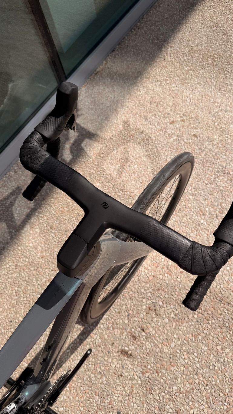 Used Scott Scott Foil 20 2024 Road & Gravel, Light Gray — image 15 of 17