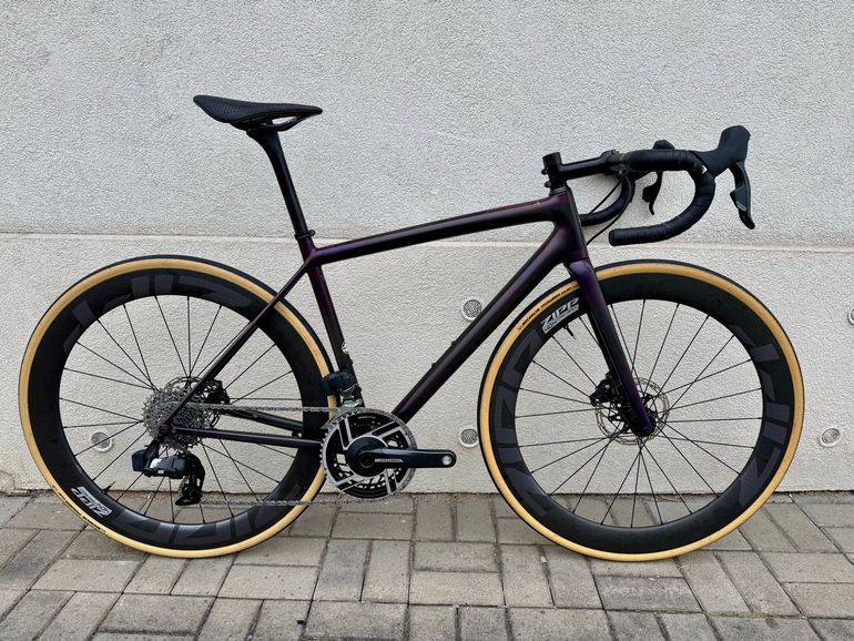 Used Specialized S-Works Aethos - SRAM Red eTap AXS 2022 2022 Road & Gravel, Purple — image 1 of 11