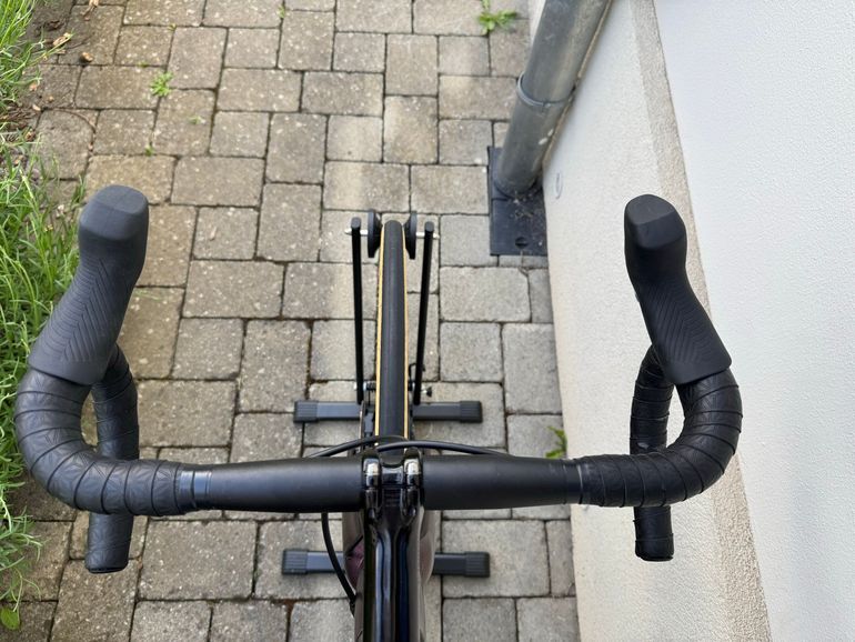 Used Specialized S-Works Aethos - SRAM Red eTap AXS 2022 2022 Road & Gravel, Purple — image 10 of 14
