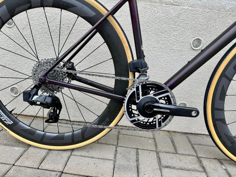 Used Specialized S-Works Aethos - SRAM Red eTap AXS 2022 2022 Road & Gravel, Purple — image 4 of 11