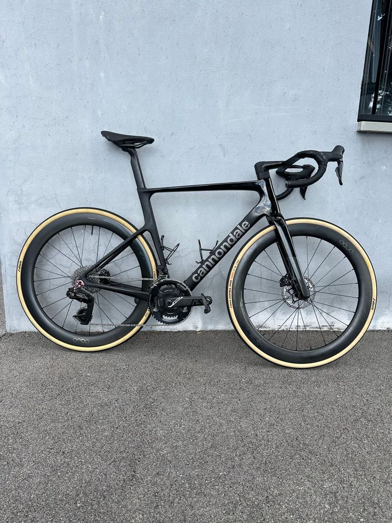 Used Cannondale SuperSix EVO Shimano Dura Ace Di2 2025 Road & Gravel, Black — image 1 of 10