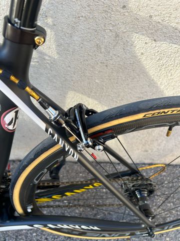 Used Canyon Ultimate Campagnolo Super Record 2015 Road & Gravel, Black — image 10 of 15