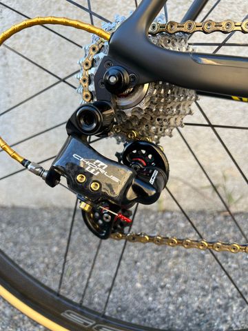 Used Canyon Ultimate Campagnolo Super Record 2015 Road & Gravel, Black — image 4 of 15