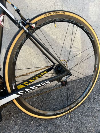 Used Canyon Ultimate Campagnolo Super Record 2015 Road & Gravel — image 13 of 15