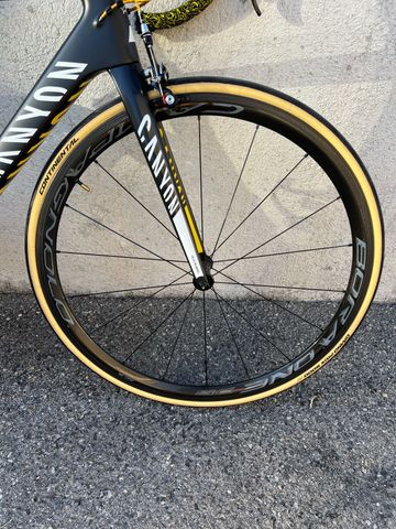 Used Canyon Ultimate Campagnolo Super Record 2015 Road & Gravel, Black — image 7 of 15