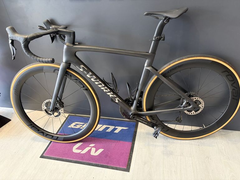 Used Specialized S-Works Tarmac SL7 - Shimano Dura-Ace Di2 2023 2023 Road & Gravel, Black — image 2 of 10