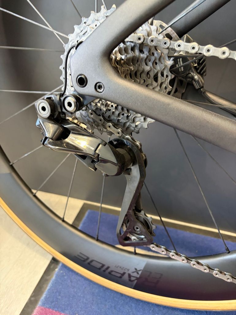 Used Specialized S-Works Tarmac SL7 - Shimano Dura-Ace Di2 2023 2023 Road & Gravel, Black — image 10 of 10