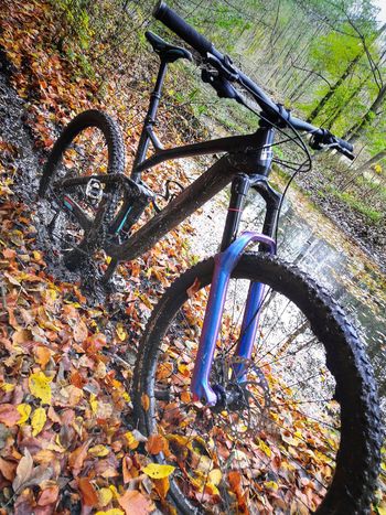 Used GT Sensor Carbon Elite 2022 2022 Mountainbike, Nero — image 6 of 6