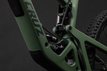 Used Santa Cruz Bronson 90 2026 2026 Mountainbike, Green, 29, 27.5 — image 7 of 7