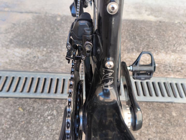 Used Pinarello Dogma F10 Rim Ultegra Di2 Bike 2019 2019 Road & Gravel, Black — image 8 of 12