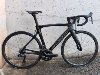 Pinarello Dogma F10 Rim Ultegra Di2 Bike 2019 2019 Route & Gravel d'occasion