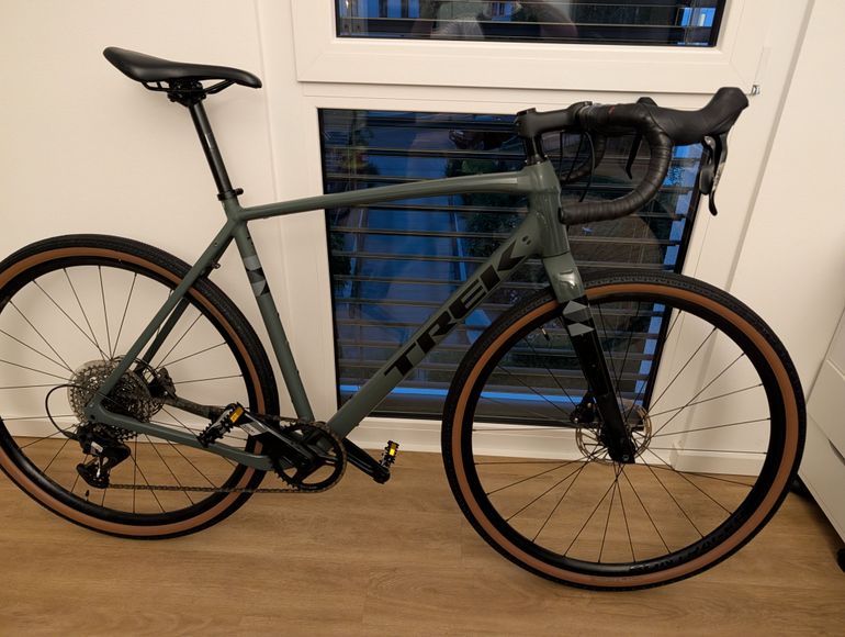 Used Trek Checkpoint SRAM Apex 2025 Road & Gravel, Green — image 2 of 6
