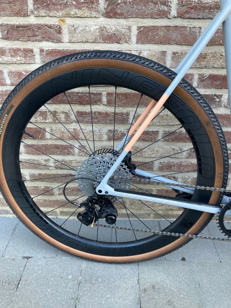 Used Specialized Crux Expert 2022 2022 Road & Gravel — image 7 of 9