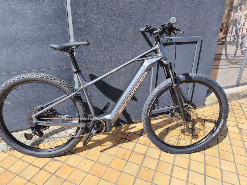 Used Mondraker PRIME 2024 2024 Mountainbike, Light Gray, 29 — image 1 of 5