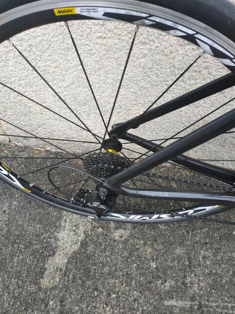 Used Canyon Speedmax CF 7.0 2020 2020 Road & Gravel, Negro — image 3 of 5