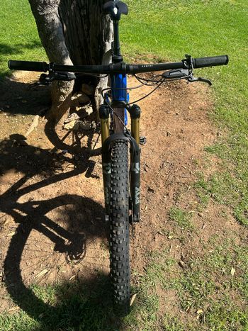 Used Orbea OIZ M-TEAM AXS 2024 2024 Mountainbike, Blue, 29 — image 7 of 17