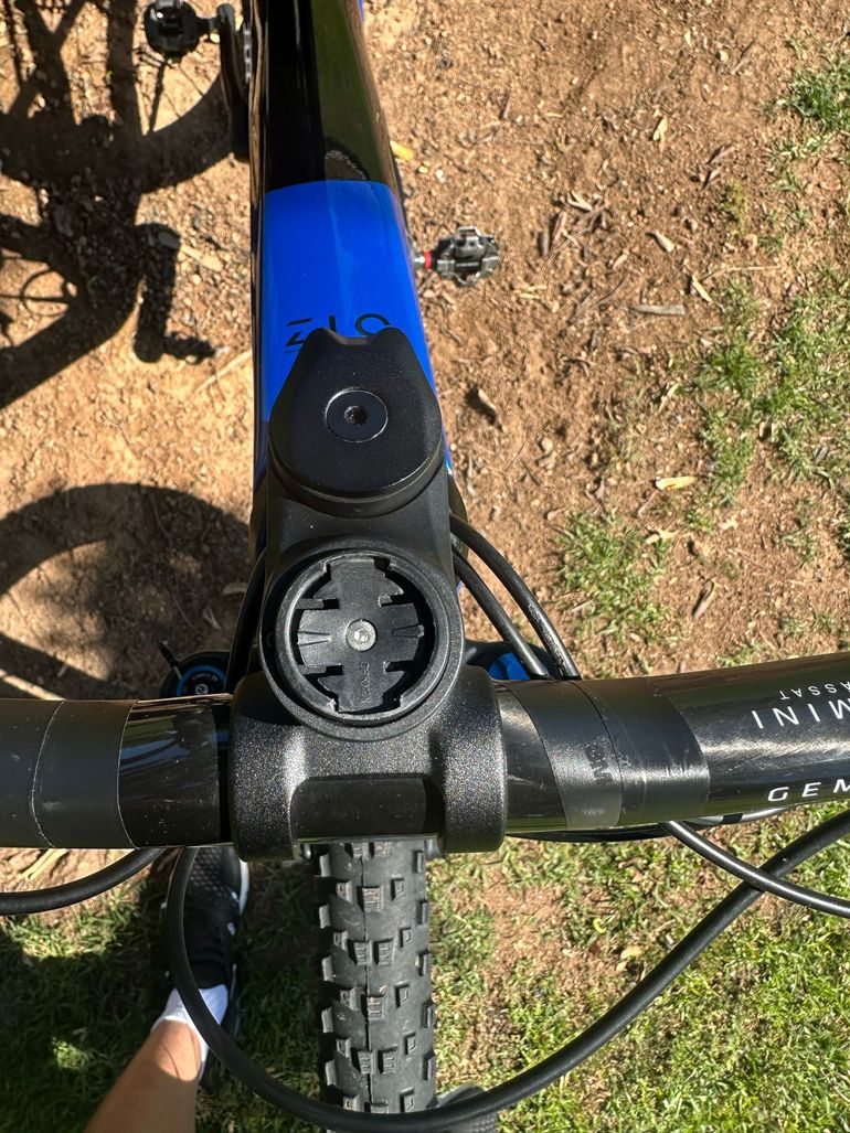 Used Orbea OIZ M-TEAM AXS 2024 2024 Mountainbike, Blue, 29 — image 8 of 17