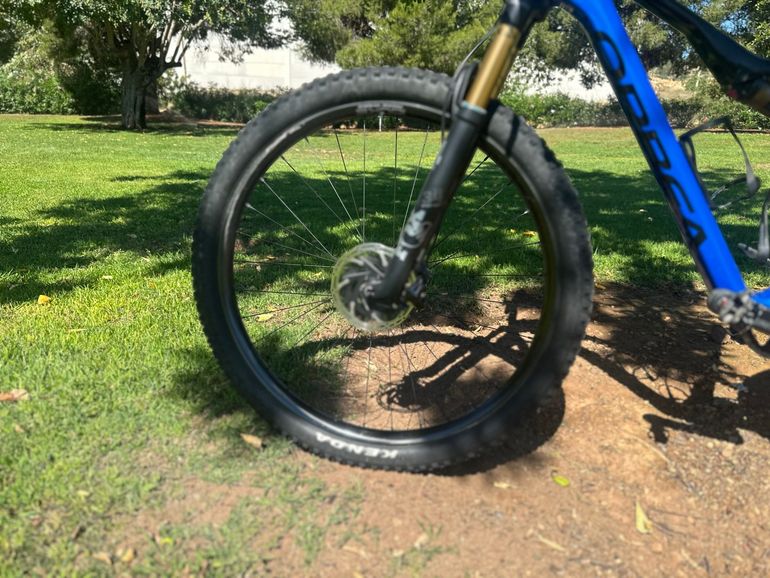 Used Orbea OIZ M-TEAM AXS 2024 2024 Mountainbike, Blue, 29 — image 12 of 17