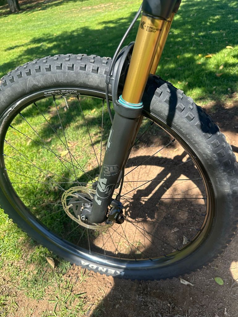 Used Orbea OIZ M-TEAM AXS 2024 2024 Mountainbike, Blue, 29 — image 5 of 17