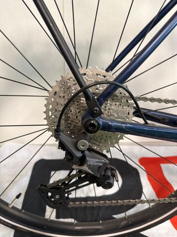 Used Pinarello Nytro Urbanist Deore 2022 2022 Urban, Blu — image 4 of 4
