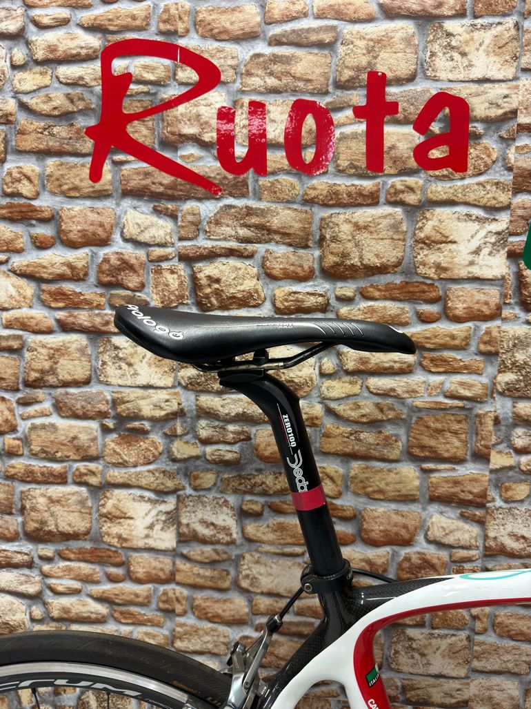 Used Bianchi Infinito C2C 2010 Road & Gravel, White — image 7 of 10
