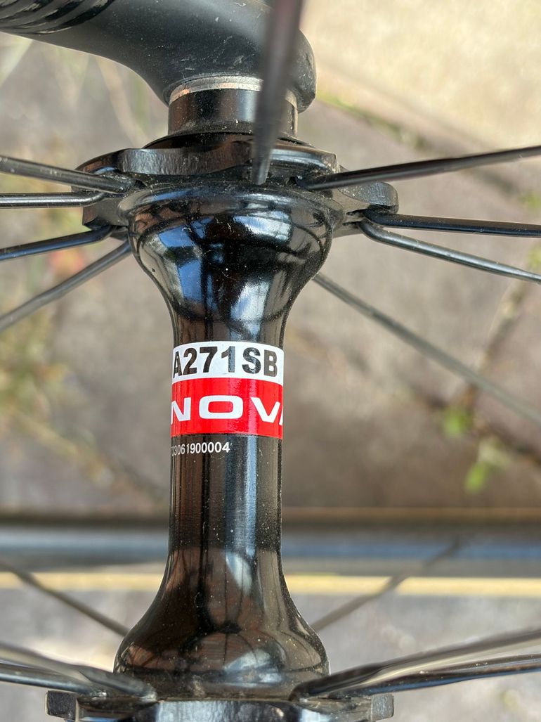 Used Focus IZALCO MAX Dura Ace Di2 2018 2018 Road & Gravel, Black — image 8 of 12