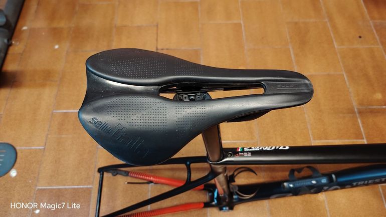Used Wilier 0 SL SHIMANO ULTEGRA DI2 R8070 2022 Frameset 2022 Road & Gravel, Black — image 4 of 5