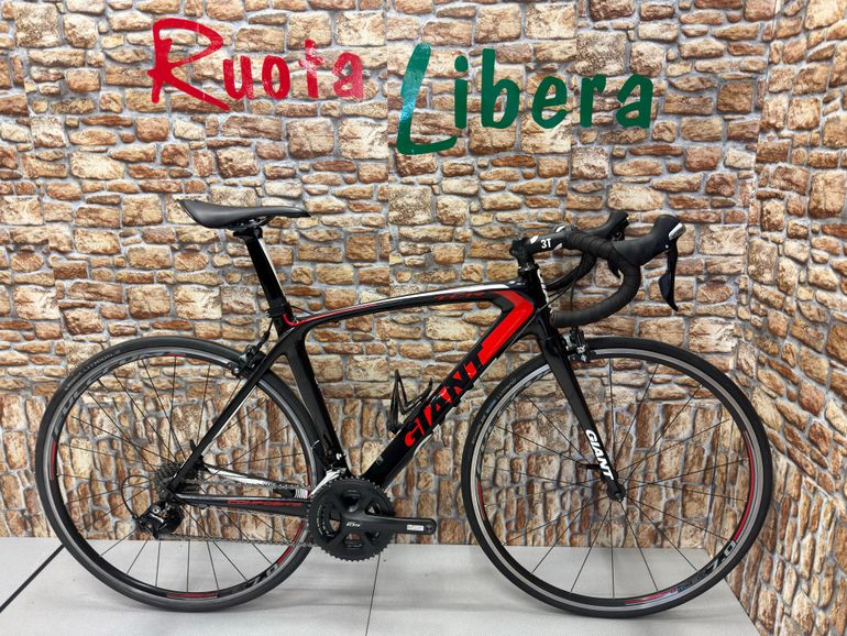 Giant TCR 2013 2013 Road & Gravel de segunda mano, Negro — imagen 1 de 9