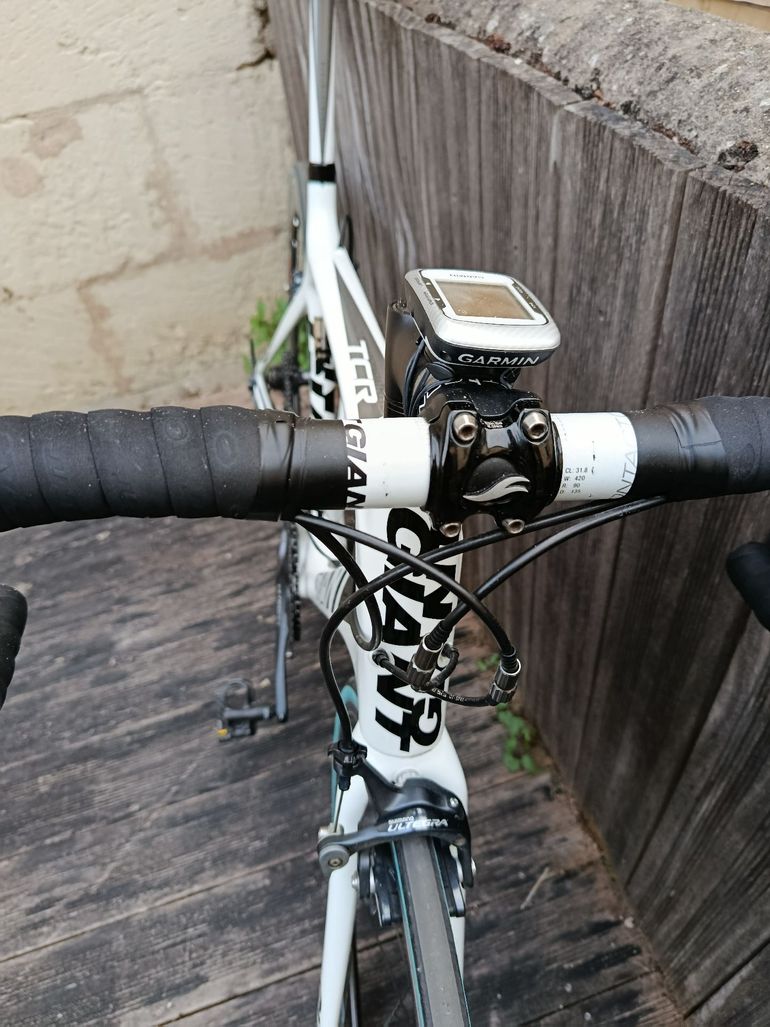 Used Giant TCR Advanced Pro 1 2018 2018 Road & Gravel, White — image 4 of 5