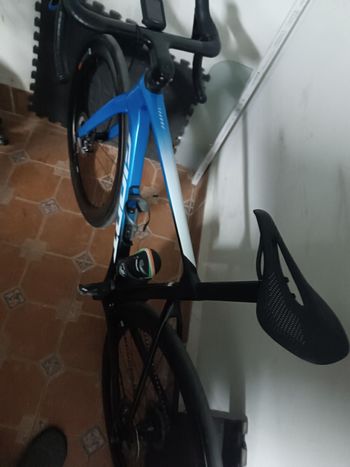 Used Giant Propel Advanced Pro 0 2024 2024 Road & Gravel — image 3 of 6