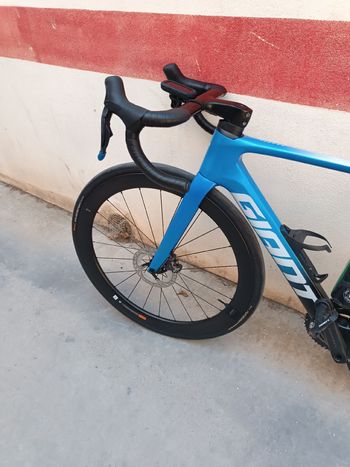 Used Giant Propel Advanced Pro 0 2024 2024 Road & Gravel, Blue — image 4 of 15