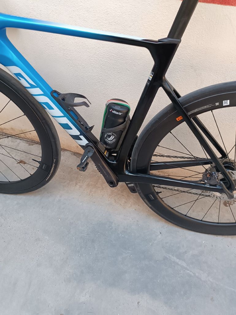 Used Giant Propel Advanced Pro 0 2024 2024 Road & Gravel, Blue — image 2 of 15