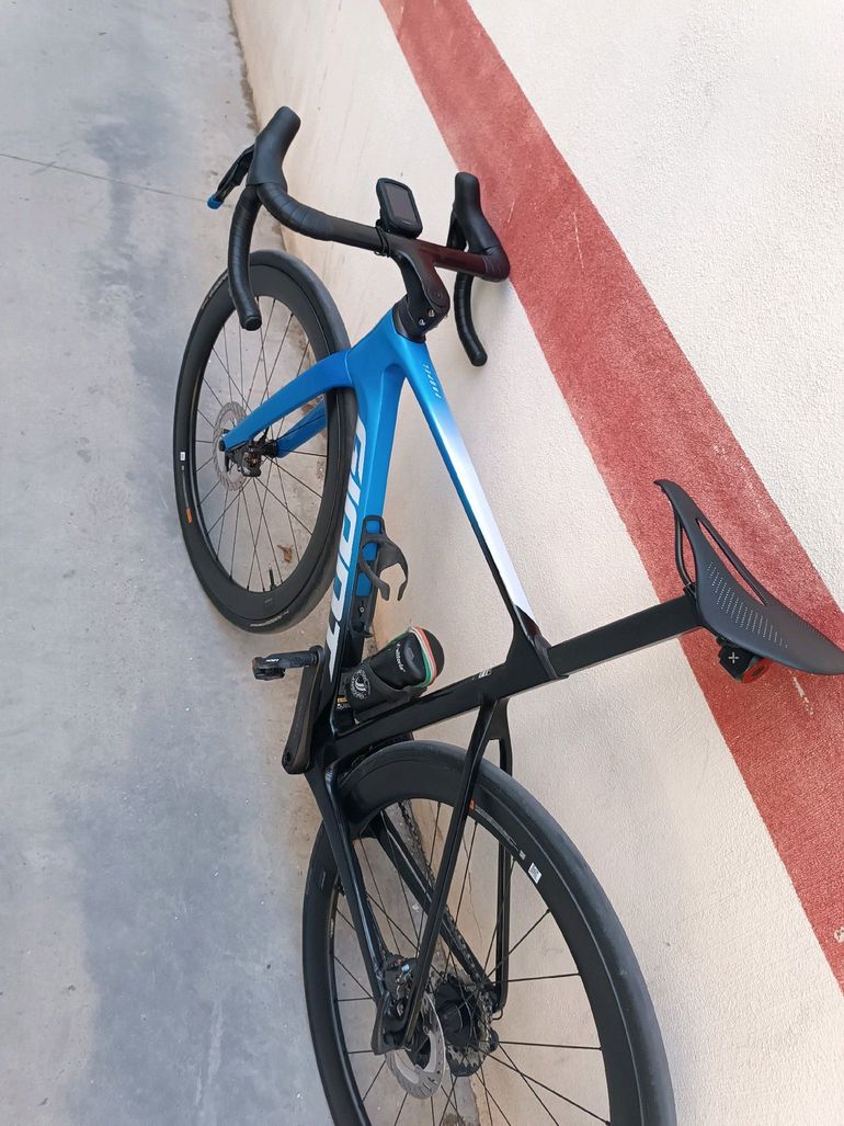 Used Giant Propel Advanced Pro 0 2024 2024 Road & Gravel, Blue — image 12 of 15