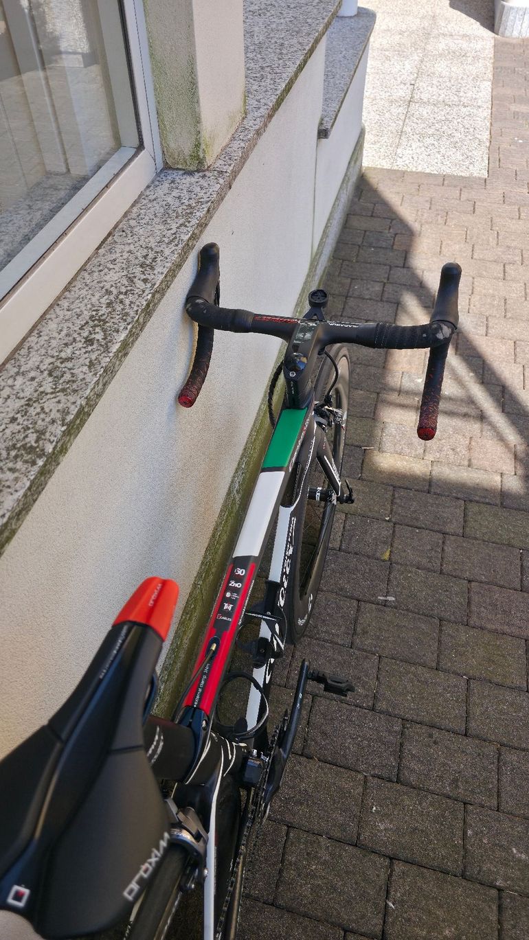 Used Wilier Cento1air Shimano Ultegra Di2 2018 Road & Gravel, Black — image 7 of 12