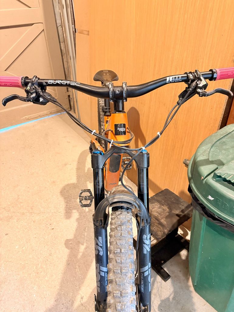 Used Santa Cruz Hightower S / Carbon C / 29 2021 2021 Mountainbike, Orange, 29 — image 3 of 3