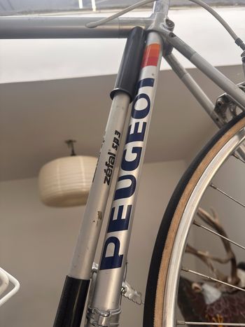 Used Peugeot Comète 1990 Road & Gravel, Light Gray — image 11 of 13