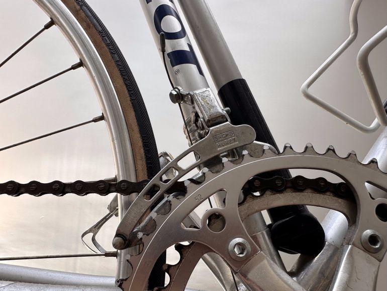 Used Peugeot Comète 1990 Road & Gravel, Light Gray — image 3 of 13