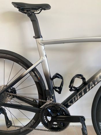 Used Specialized Allez Sprint LTD - Shimano 105 Di2 2023 2023 Road & Gravel — image 4 of 7