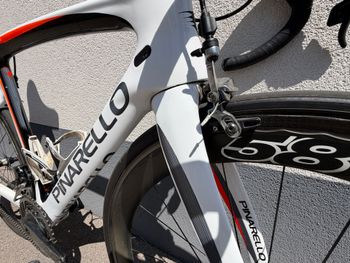 Used Pinarello Dogma SRAM Red eTap AXS 2018 Road & Gravel, White — image 5 of 10