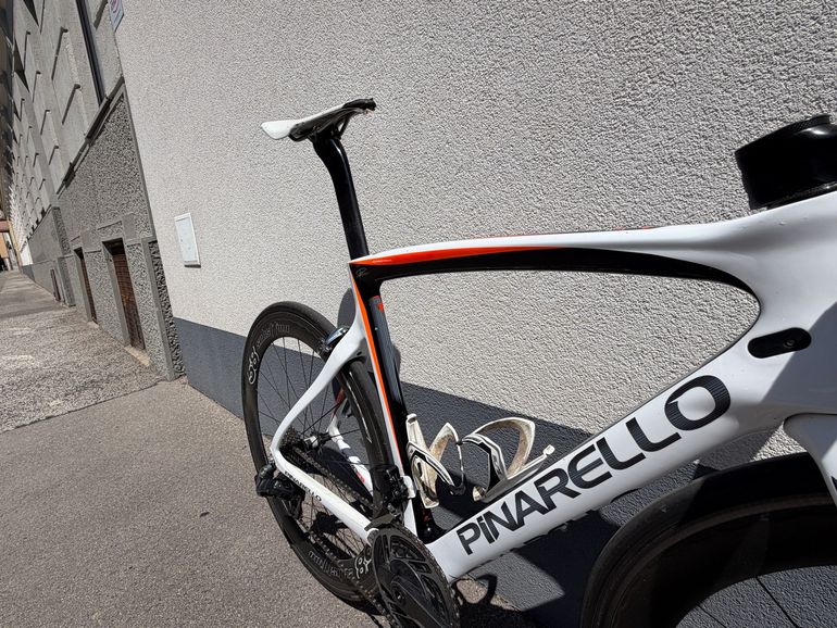 Used Pinarello Dogma SRAM Red eTap AXS 2018 Road & Gravel, White — image 7 of 10