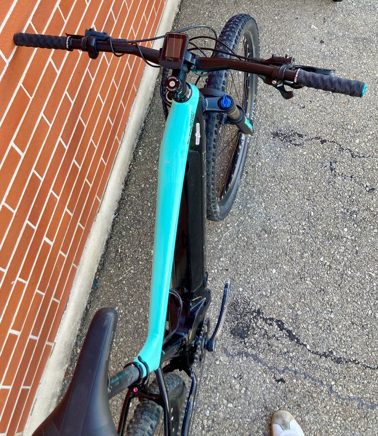 Used Bianchi Bianchi T-Tronik Sport 2022 Mountainbike, Black — image 9 of 10