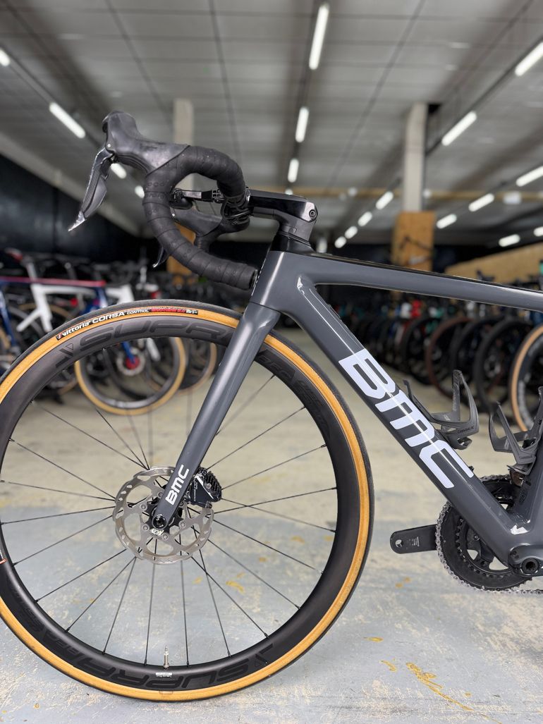 Used BMC Teammachine SLR01 DISC FOUR 2020 2020 Road & Gravel, Light Gray — image 14 of 19