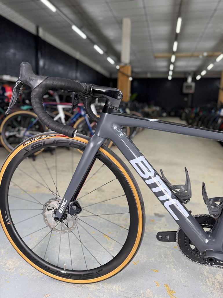 Used BMC Teammachine SLR01 DISC FOUR 2020 2020 Road & Gravel, Light Gray — image 13 of 19