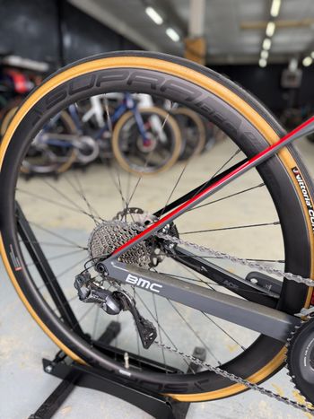 Used BMC Teammachine SLR01 DISC FOUR 2020 2020 Road & Gravel, Light Gray — image 8 of 19