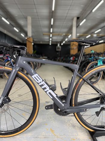 Used BMC Teammachine SLR01 DISC FOUR 2020 2020 Road & Gravel, Light Gray — image 18 of 19