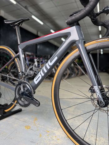 Used BMC Teammachine SLR01 DISC FOUR 2020 2020 Road & Gravel, Light Gray — image 5 of 19