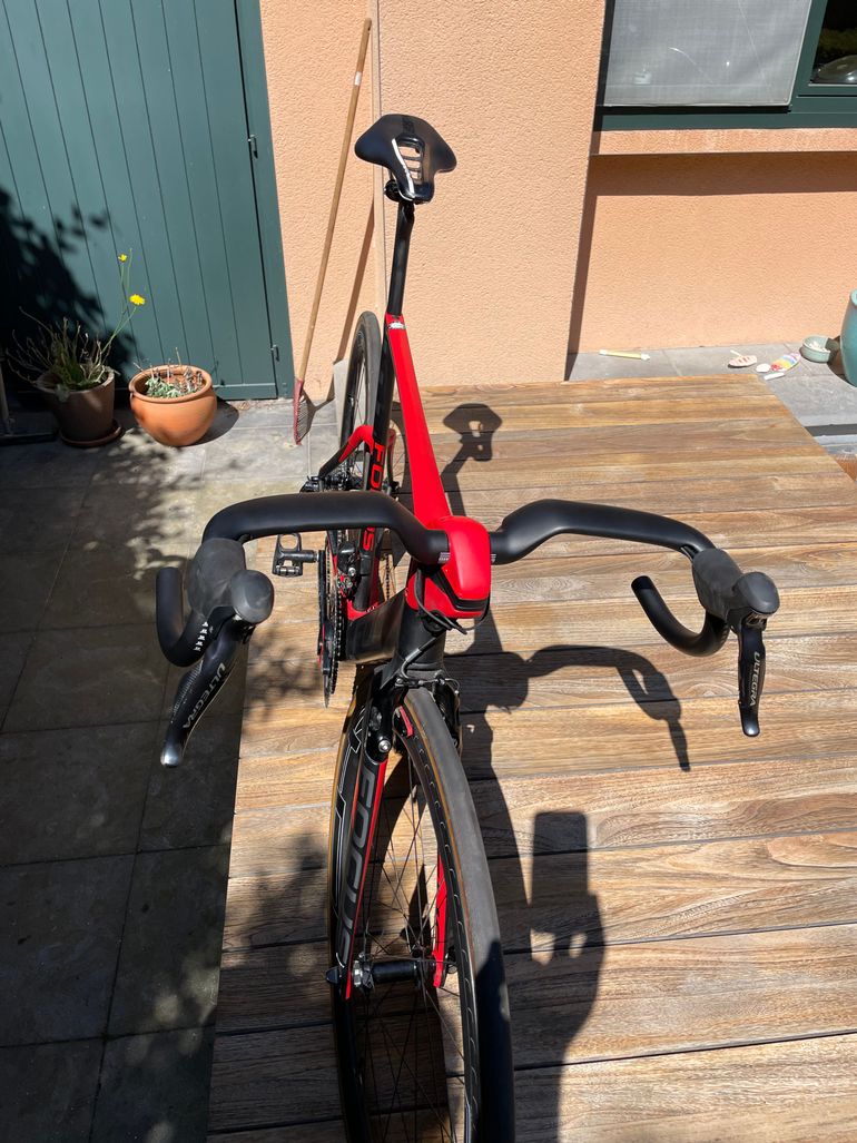 Used Focus Izalco Chrono 2016 Road & Gravel — image 2 of 12
